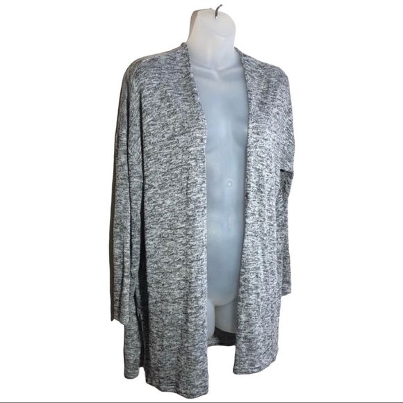 Divided Sweaters - Medium H&M Gray Light Long Sleeve Flowy Cardigan